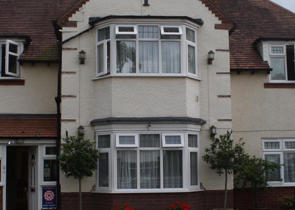 Sunnydale Guest House Stratford-upon-Avon Extérieur photo