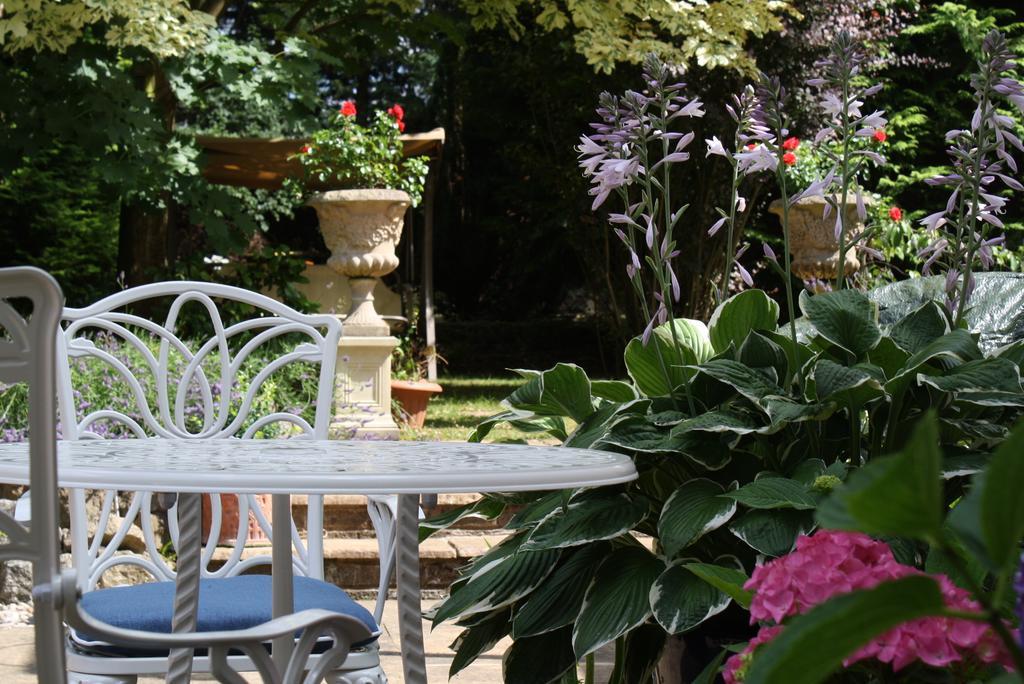 Sunnydale Guest House Stratford-upon-Avon Extérieur photo