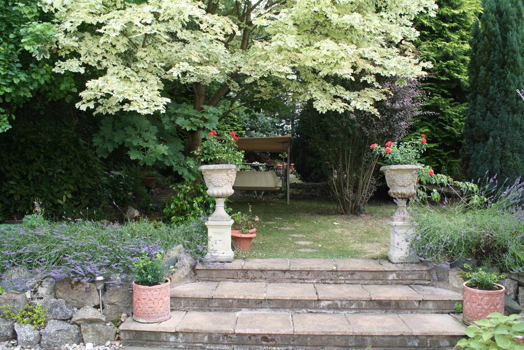 Sunnydale Guest House Stratford-upon-Avon Extérieur photo